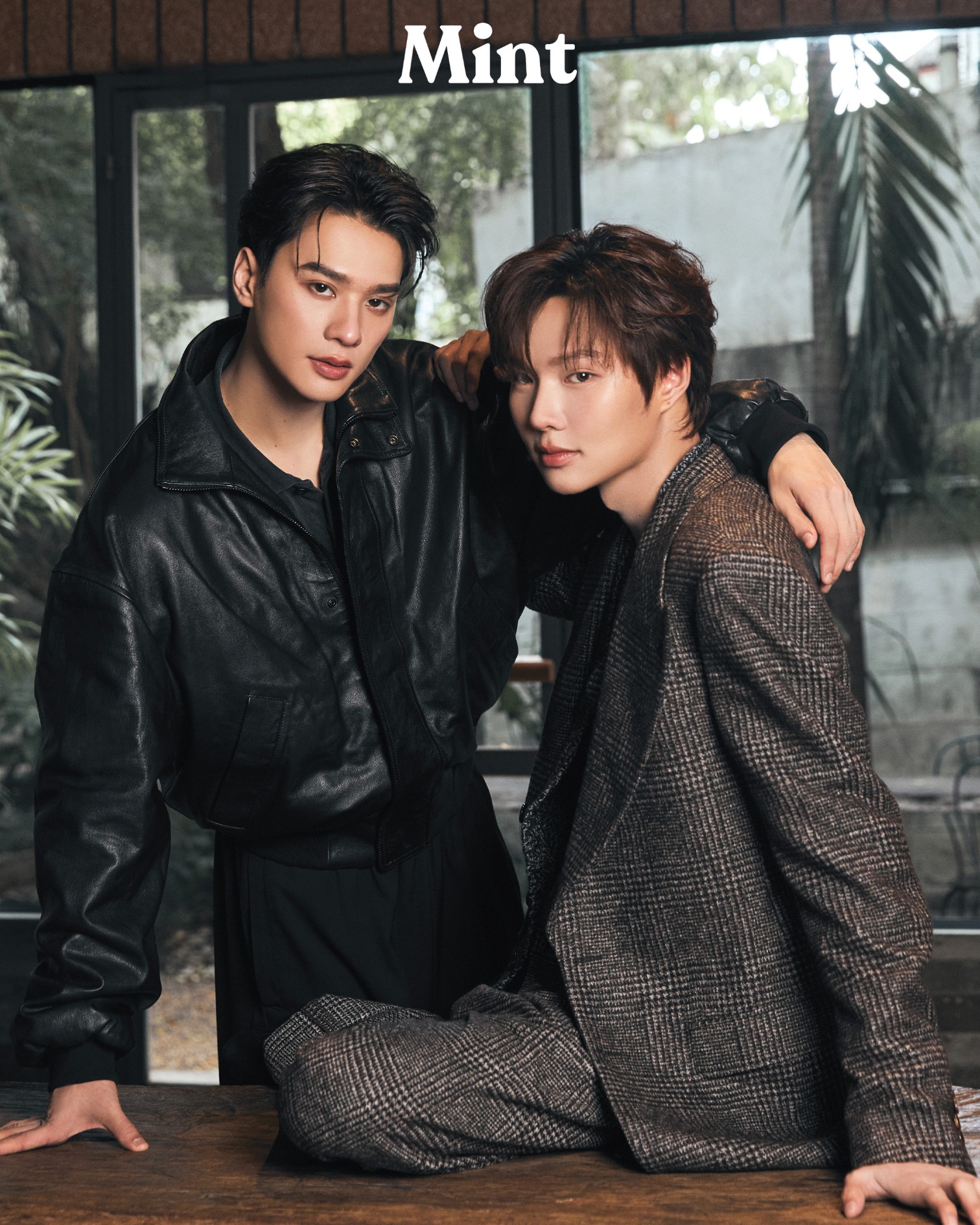 แซ่บอีหลี! เปิดภาพเซ็ตแรก ’เก่ง-น้ำปิง’ อวดความหล่อพร้อมอิ่มท้องกับ Mint Hang Out ที่ "ซาวเอกมัย”