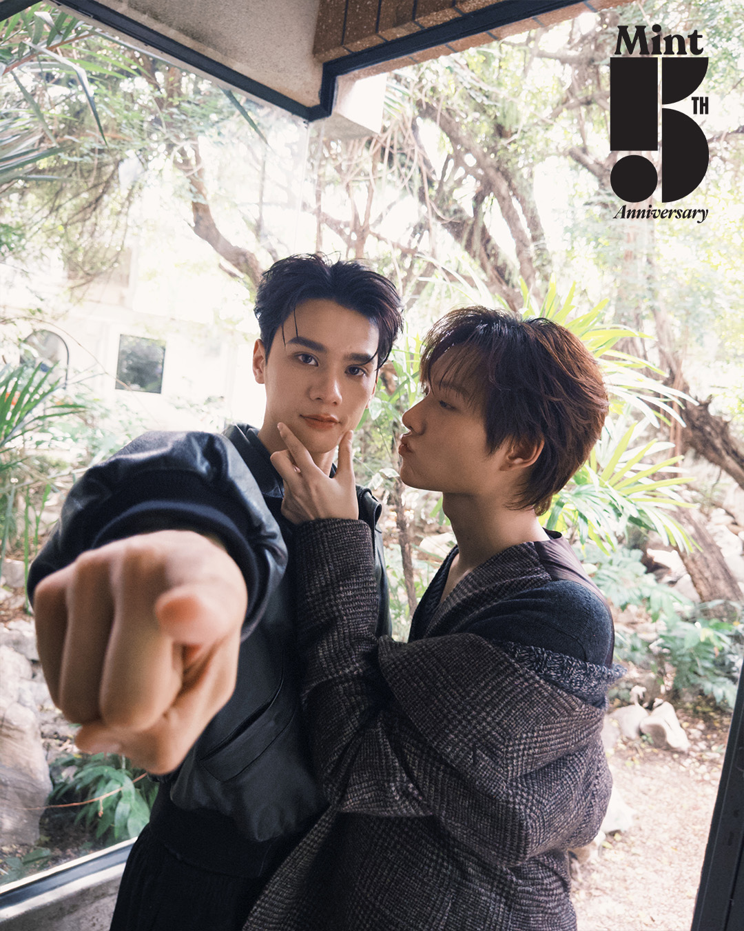 มวลหวาน! ส่งภาพ Digicam 'เก่ง-น้ำปิง' ในเบื้องหลังกองถ่าย Mint Hang Out เช็คอินที่ "ซาวเอกมัย"