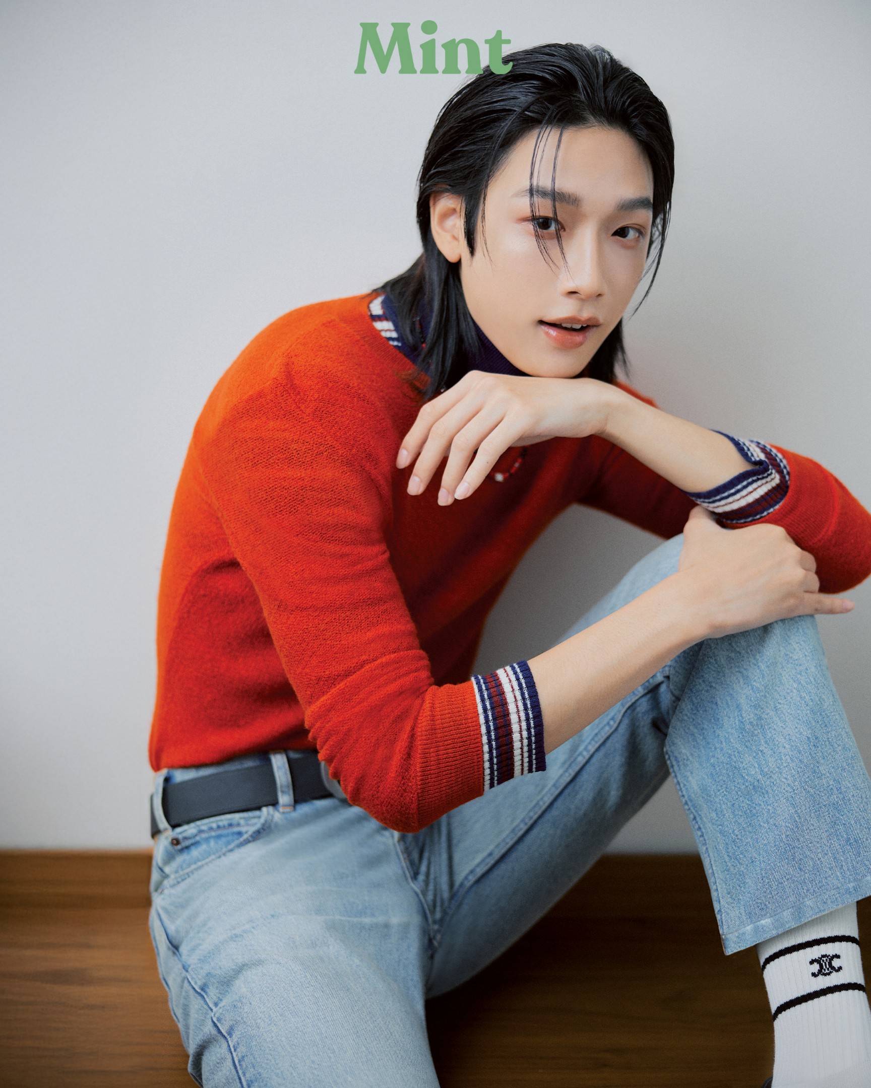 หล่อชิล! ส่องลุคเด่นท้าลมหนาว 'เน็กซ์' BUS แบบจัดเต็มอีกหนึ่งเซ็ตใน Mint Vol.30 ฉบับใหม่
