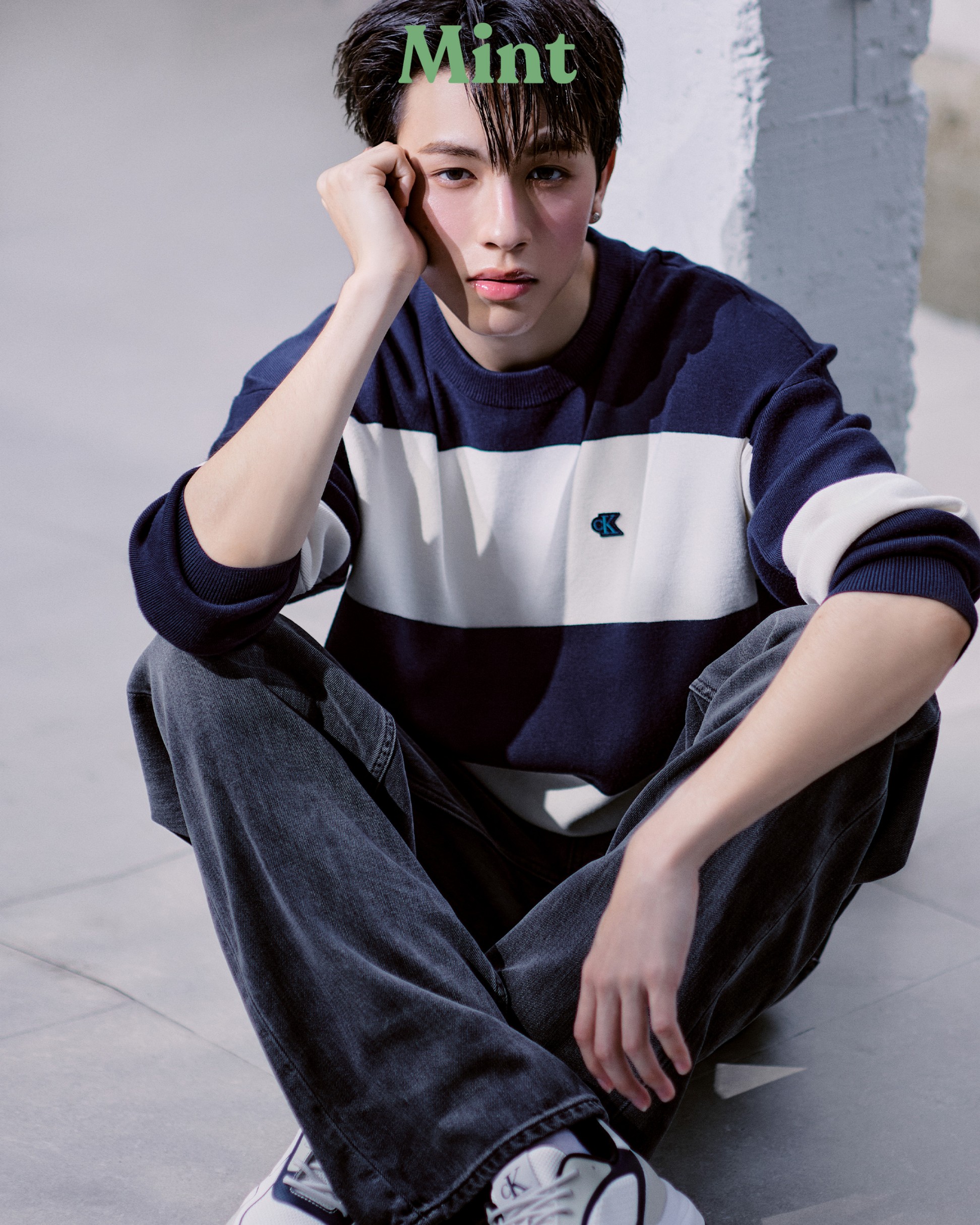 เสิร์ฟไม่พัก! พาส่องความหล่อจัดเต็มอีกเซ็ต 'อองรี' PROXIE ในลุคคูลจาก Calvin Klein ใน Mint Vol.31 ฉบับใหม่